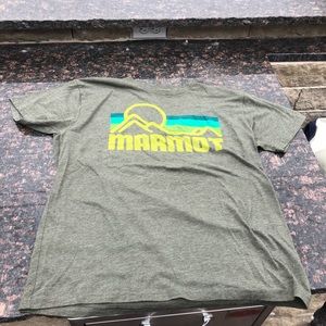Marmot T-shirt size large